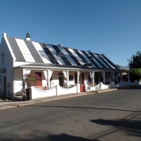 Die Dorpshuis Calitzdorp Extérieur photo